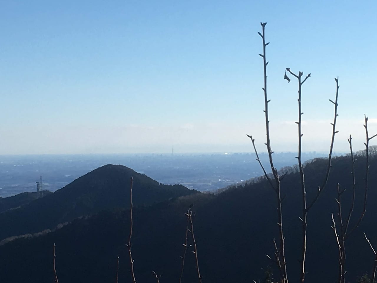 ナイトハイクの装備と注意点 夜の登山の魅力と登る山の選び方を教えます キャンプクエスト