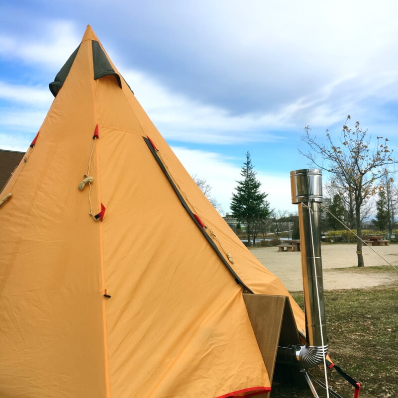 おしゃれキャンプに使える安くても可愛いキャンプ用品を紹介します キャンプクエスト