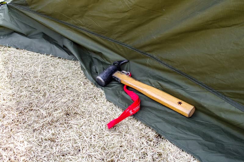 スカートをペグで固定できない