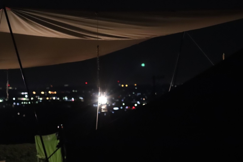 夏の尾高高原キャンプ場の夜景