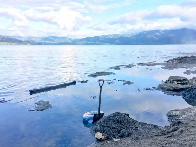 天然の露天風呂が掘れる Recamp砂湯はキャンプ場と思えないほど見所満載でした キャンプクエスト