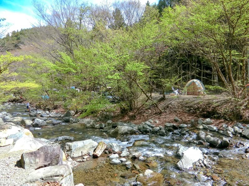 山梨の定番キャンプ場 道志の森キャンプ場 で1泊2日の春キャンプをしてきました キャンプクエスト