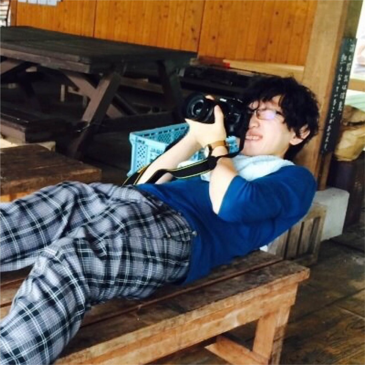 巨大ポップアップテントが車に連結 車内空間拡大で車中泊が捗る キャンプクエスト