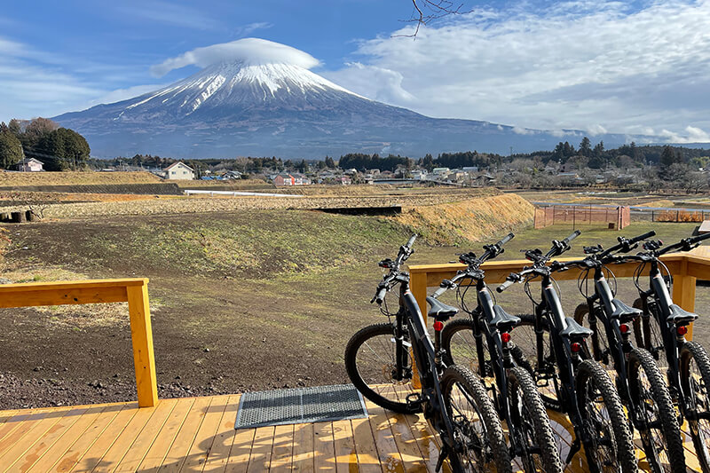 富士山とマウンテンバイク