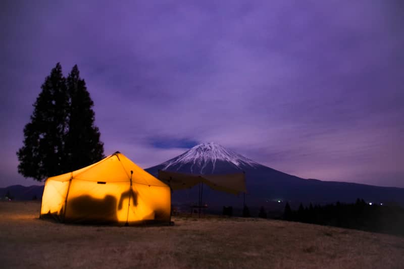 関東近郊で静かなキャンプを楽しめるプライベート感が抜群なキャンプ場10選 キャンプクエスト