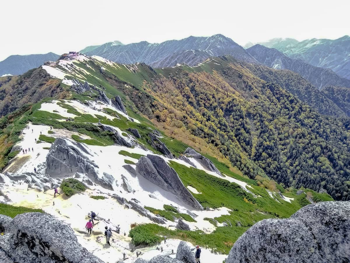 アルプスデビューにおすすめの「燕岳」で登山にハマること間違いなし！