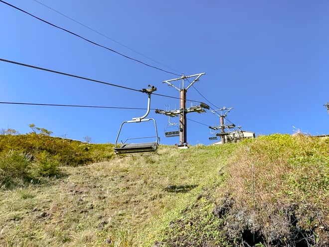 スカイライナーとスカイパノラマの2本のリフト