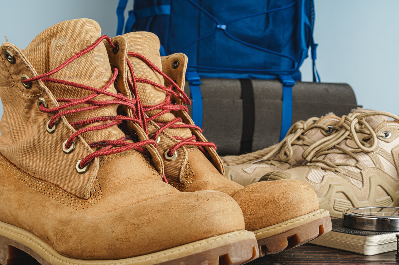 低山登山の基本装備