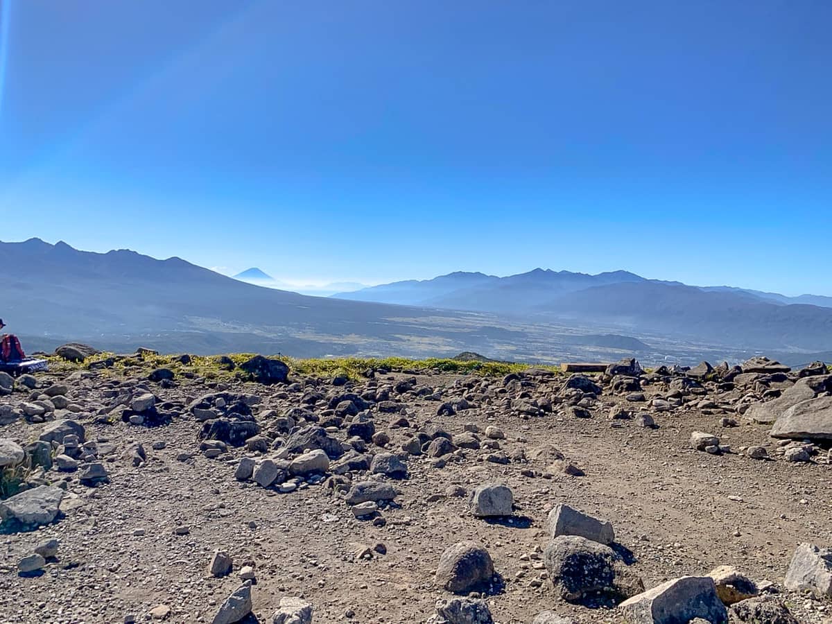 360度パノラマ絶景の霧ヶ峰最高峰 車山 登山デビューに最適な日本百名山 キャンプクエスト