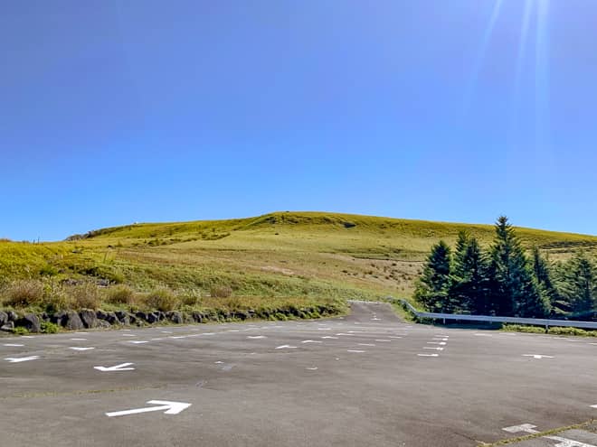 登山で考えた場合、最も難易度の低い人気のコース