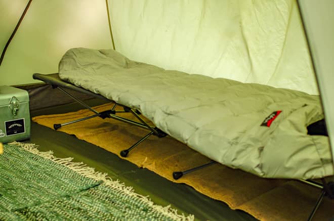 このシュラフは3シーズン用なので