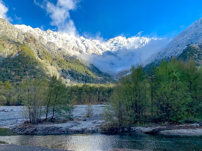 営業シーズンが限られる