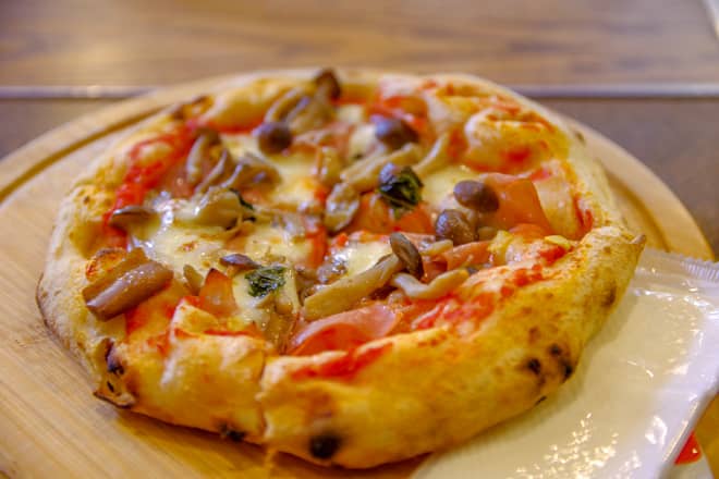 売店・レストラン完備で食事が美味しすぎる