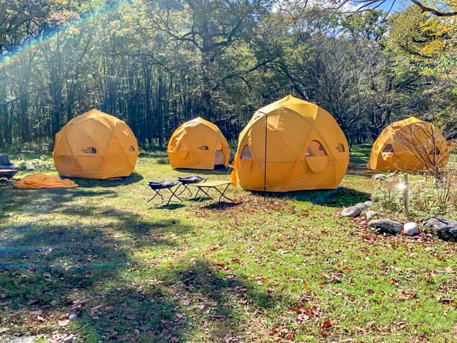 常設テントやギアもセレブ級