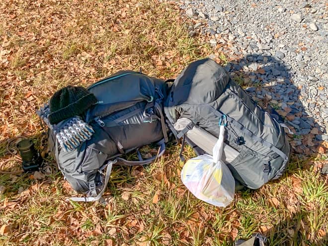 軽量・コンパクトな防寒ギアを揃えれば