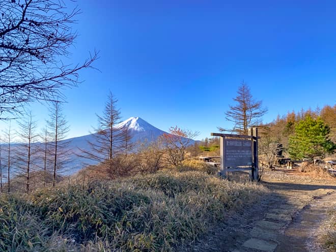 展望台がある絶景ポイントからは富士山がばっちりみえます