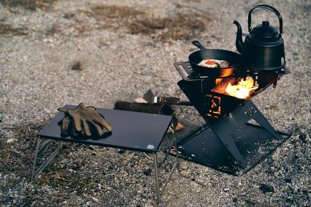 ホーローミニテーブル (9)