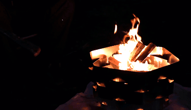 焚き火動画