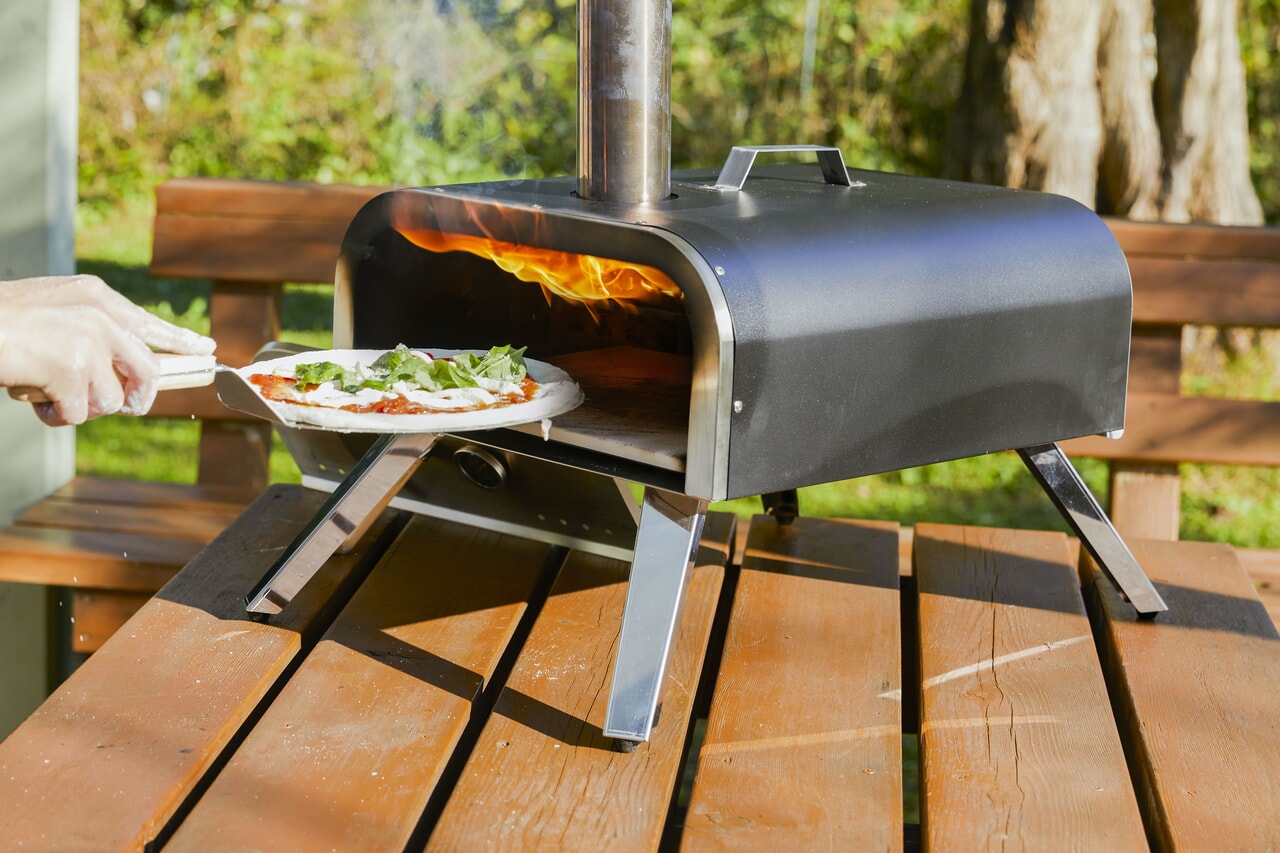 たった12kgの軽量ポータブルピザ窯で本格イタリアンピッツァ！「窯焼 