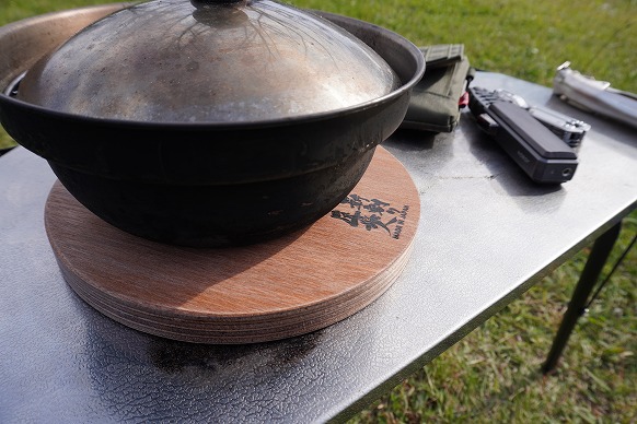 鍋敷きとしても利用可能