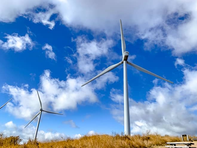 あまりにもプロペラが近いので迫力満点です