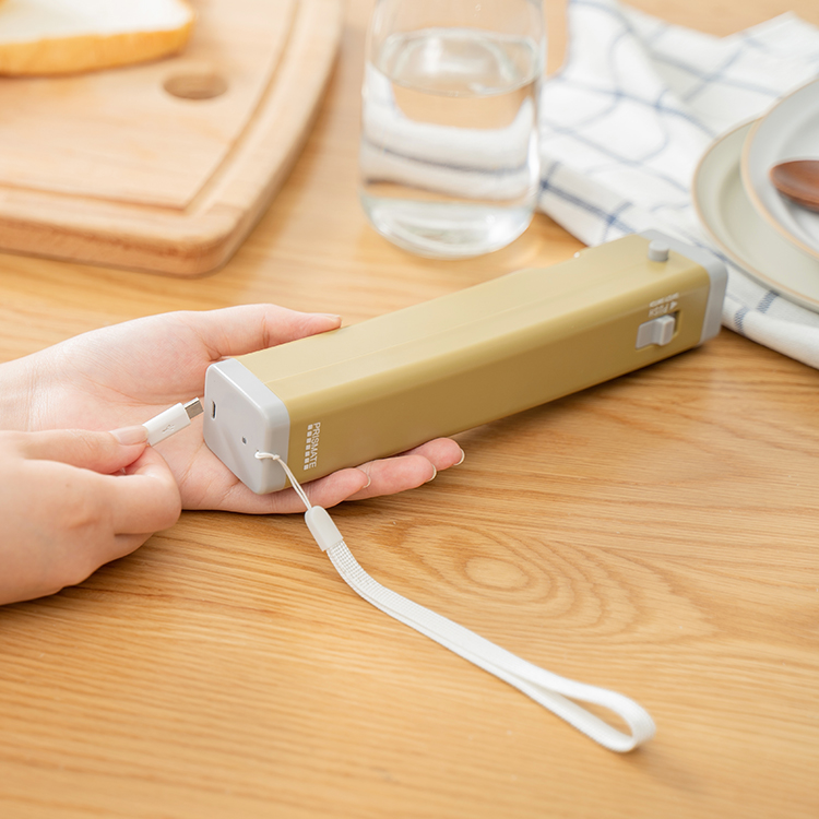 コードレスオートマルチナイフ_4