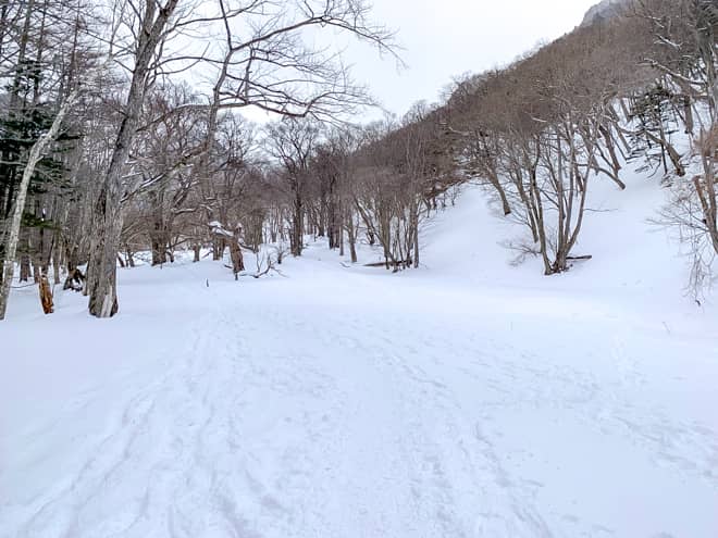 庵滝までの道のりは