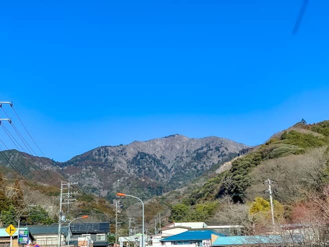 大山は別名「雨降山（あふりやま）」