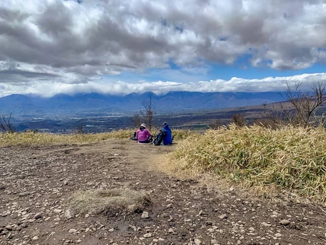 しかも平沢山は山頂がかなり広く