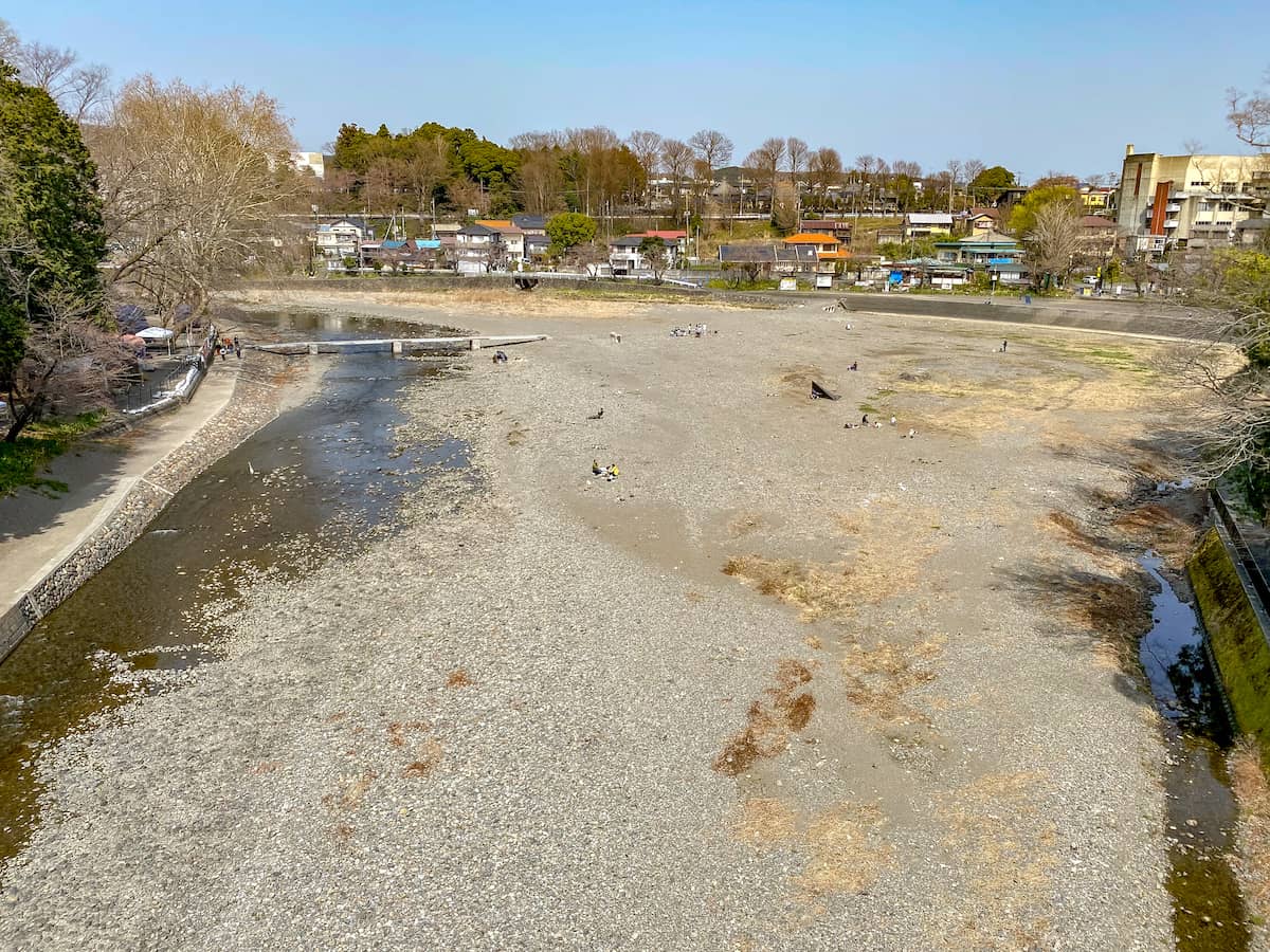 飯能河原キャンプエリア詳細 焚き火可能でデイキャンプやbbqに人気の河川敷を紹介 キャンプクエスト