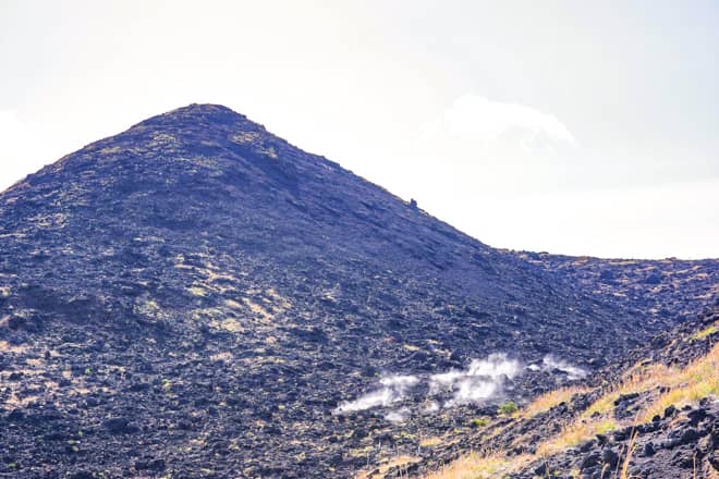 三原新山は1950～51年の噴火でできた山