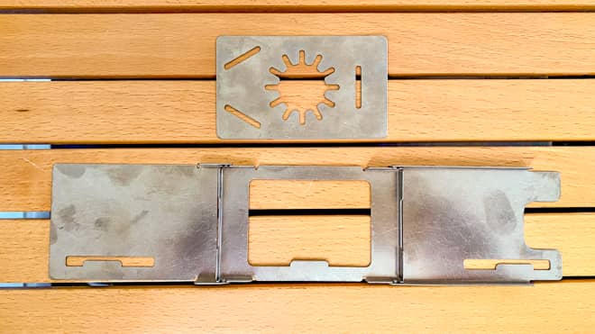 チタンカードコンロを展開