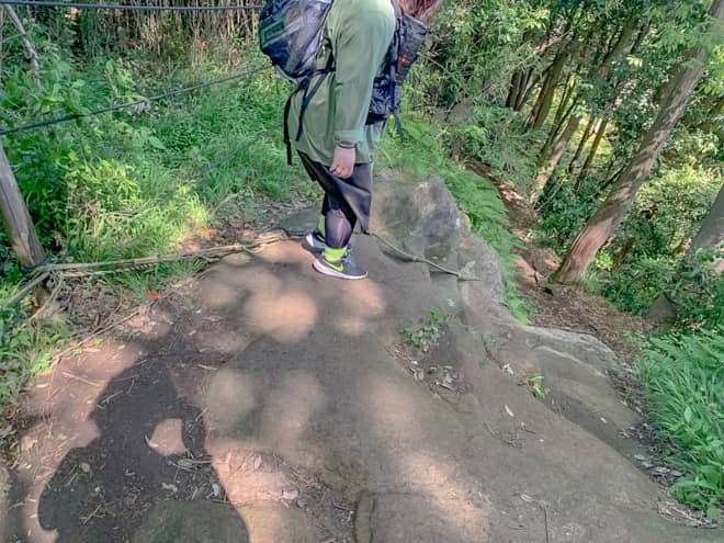 ハイキングコースは整備されていないので登山装備は必須