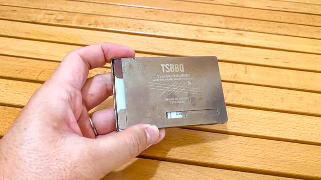 使用後に名刺を入れてみる