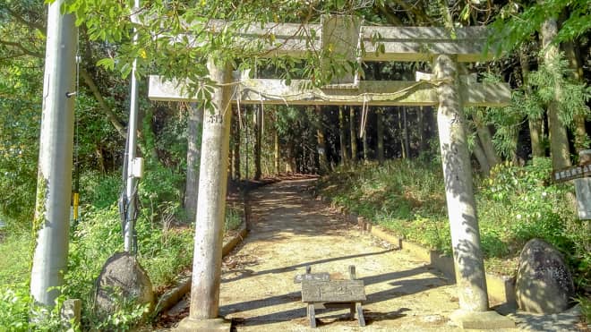 藤原岳登山口の鳥居