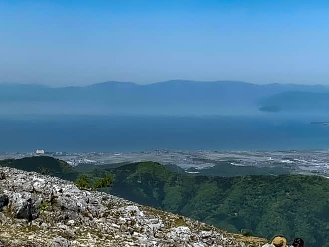 西方面には日本最大の湖