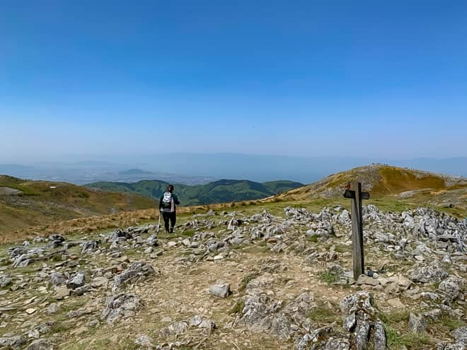 言うまでも無く霊仙山最高点
