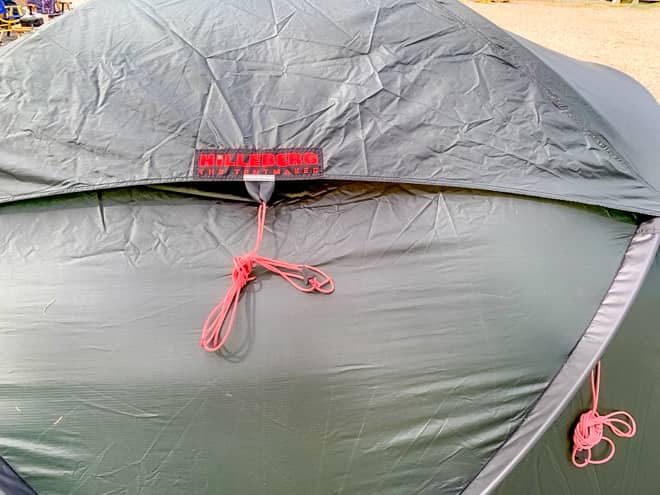 テントの素材にはヒルバーグの代名詞ともいえるKerlon