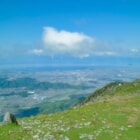 関西で人気の日本百名山「伊吹山」最短20分で琵琶湖の絶景を一望できる楽ちんコースをご紹介