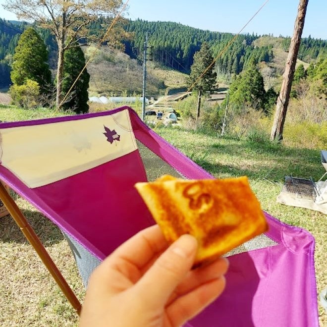 キャンプで食べるホットサンドは最高