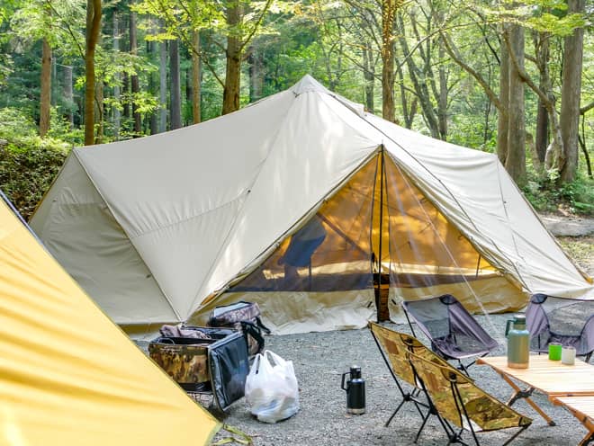 スカイパイロットの前の椅子