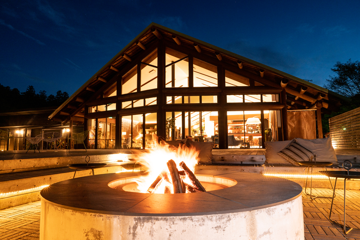 グランエレメント_水上テラス付きのツインドーム_17