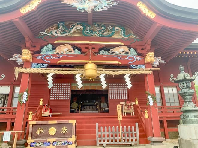 武蔵御嶽神社幣殿・拝殿に到着です