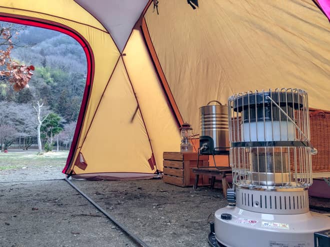 トルテュライト室内