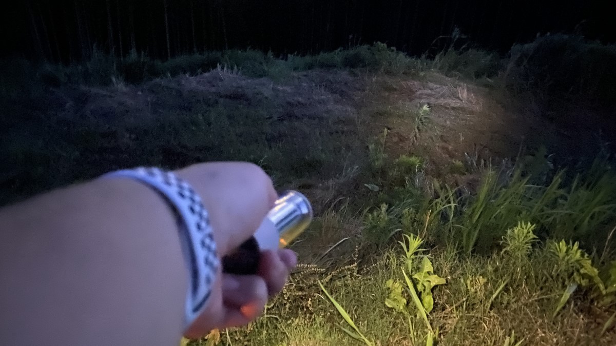 フラッシュライト最小照度-1