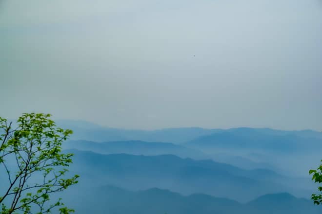 夏季は曇り率が高いような気がする