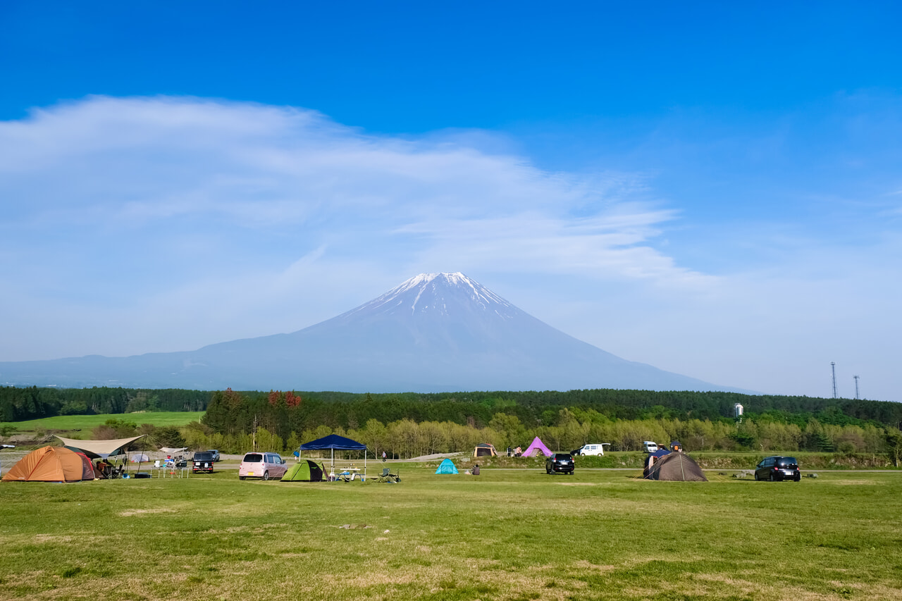 ふもとっぱらと富士山