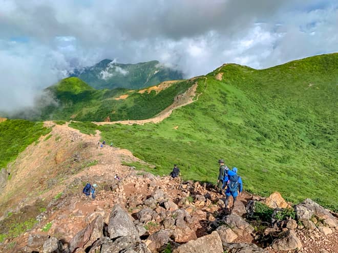どこを見渡しても、異次元の絶景が広がります