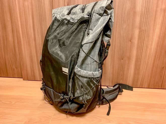 普通の登山ザックと同等の快適性や機能性を満たした