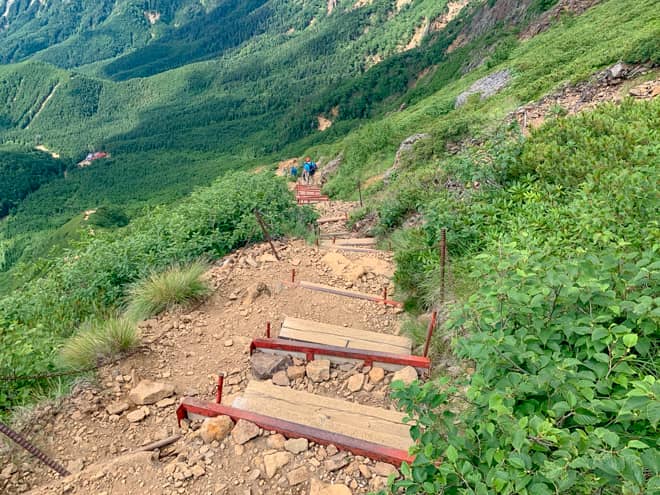しかし、その先からはひたすら階段地獄が待ち受けていま